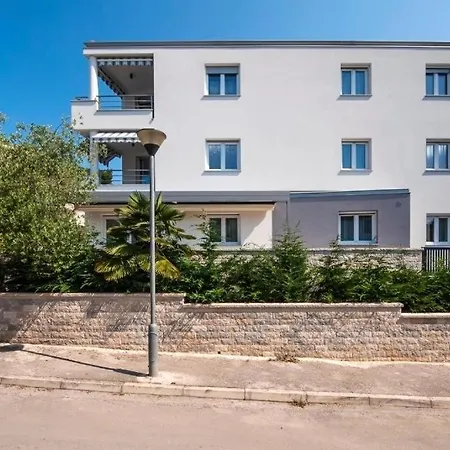 Apartament With Parking Space - 24440
